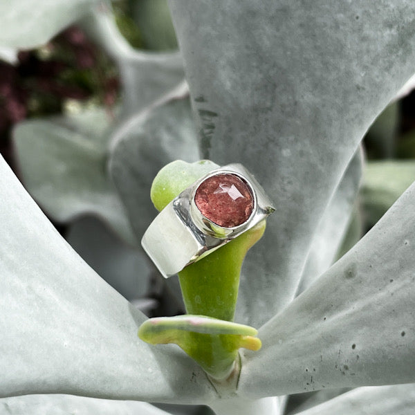 Anillo cuarzo strawberry