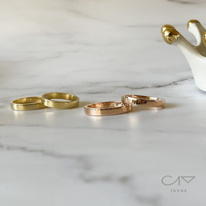 Argollas de matrimonio rectas o planas